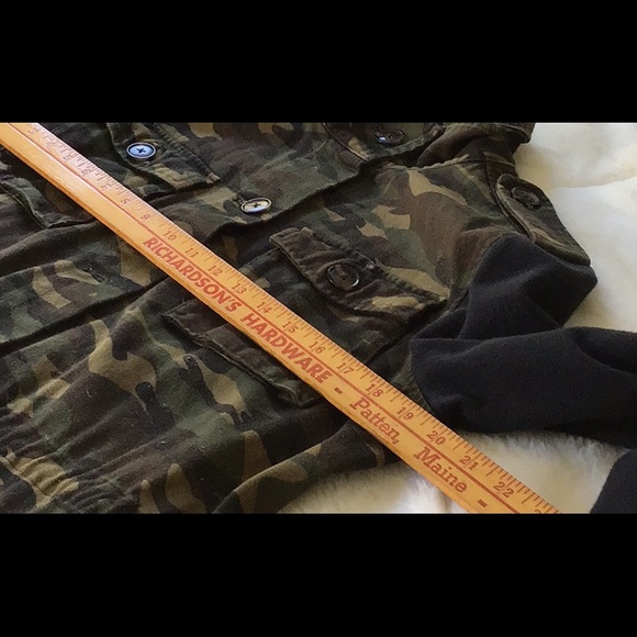Gypsy Warrior Camouflage and Sweatshirt Top from PacSun Small - Picture 9 of 10